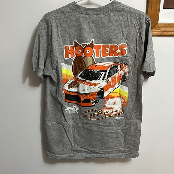 Hooter Shirt - Picture 2 of 2